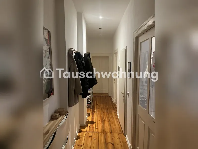 Tauschwohnung: 2 Zimmer Altbauwohnung mit Balkon — photo 1